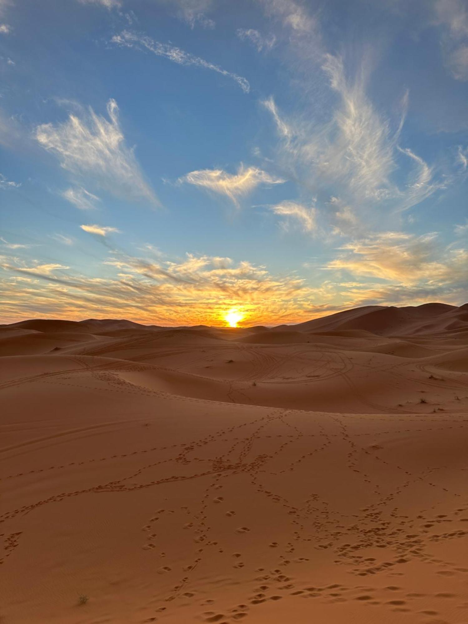 Hotel Luxury Local Camp Merzouga Esterno foto